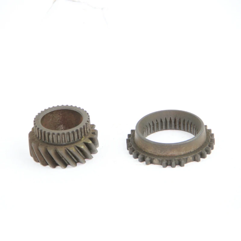 This gear has 19 teeth and is part of the Speed Gear set for KBD25 and KBD26 models manufactured between 1979 and 1984.